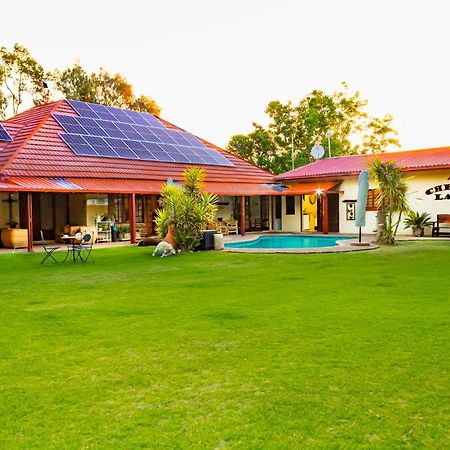 A Cherry Lane Self Catering And B&B Bloemfontein Buitenkant foto