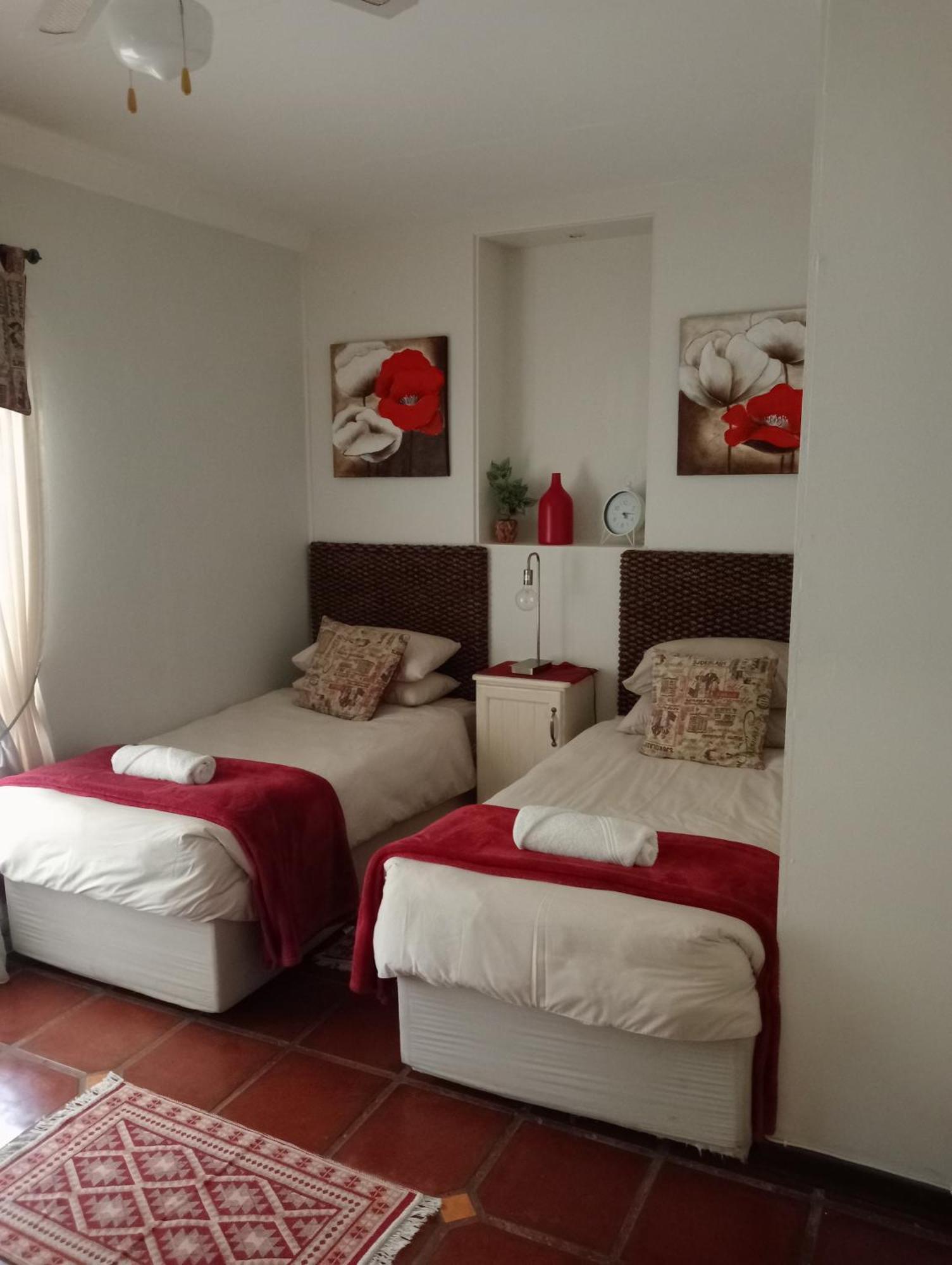 A Cherry Lane Self Catering And B&B Bloemfontein Buitenkant foto