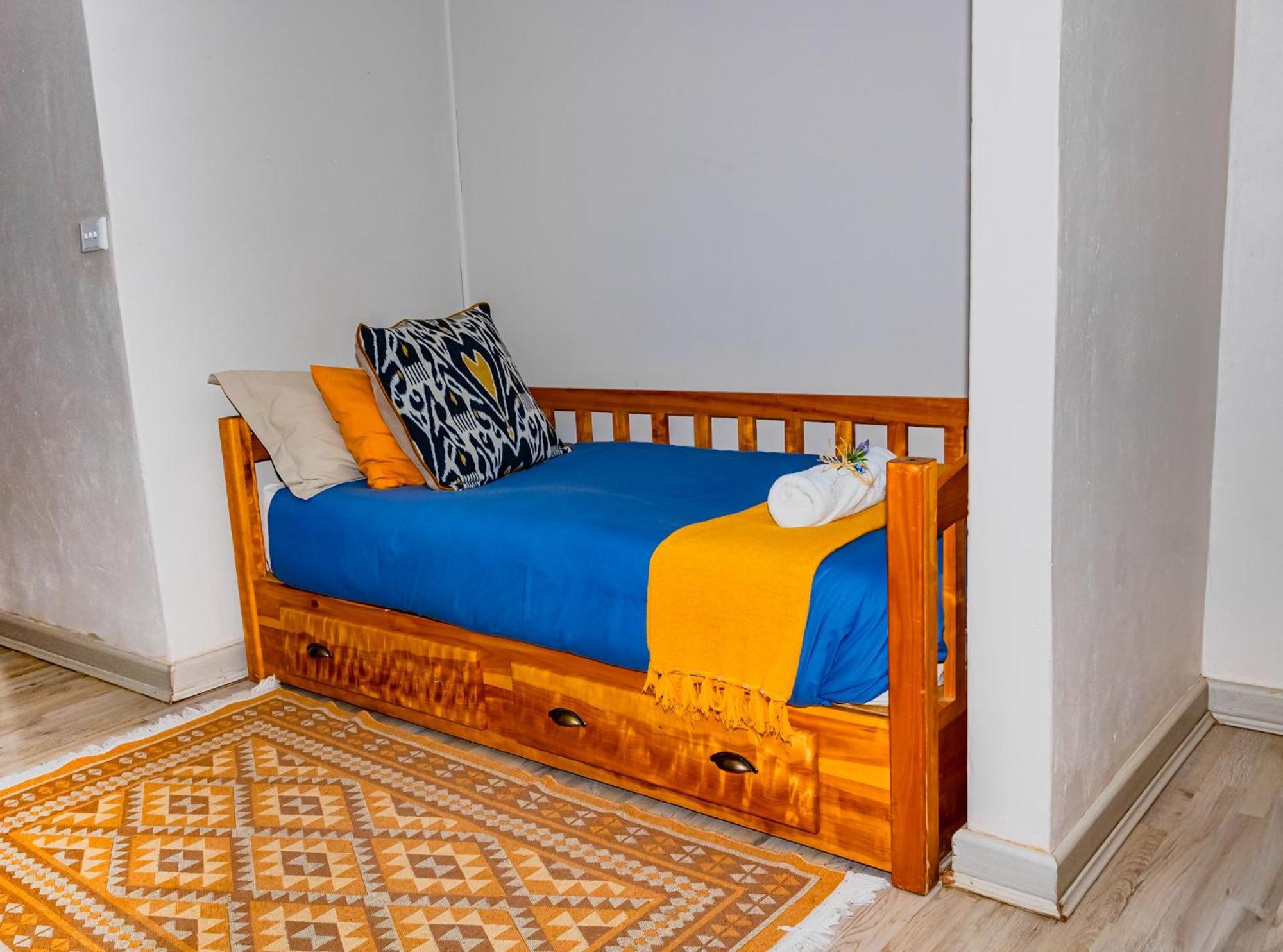 A Cherry Lane Self Catering And B&B Bloemfontein Buitenkant foto
