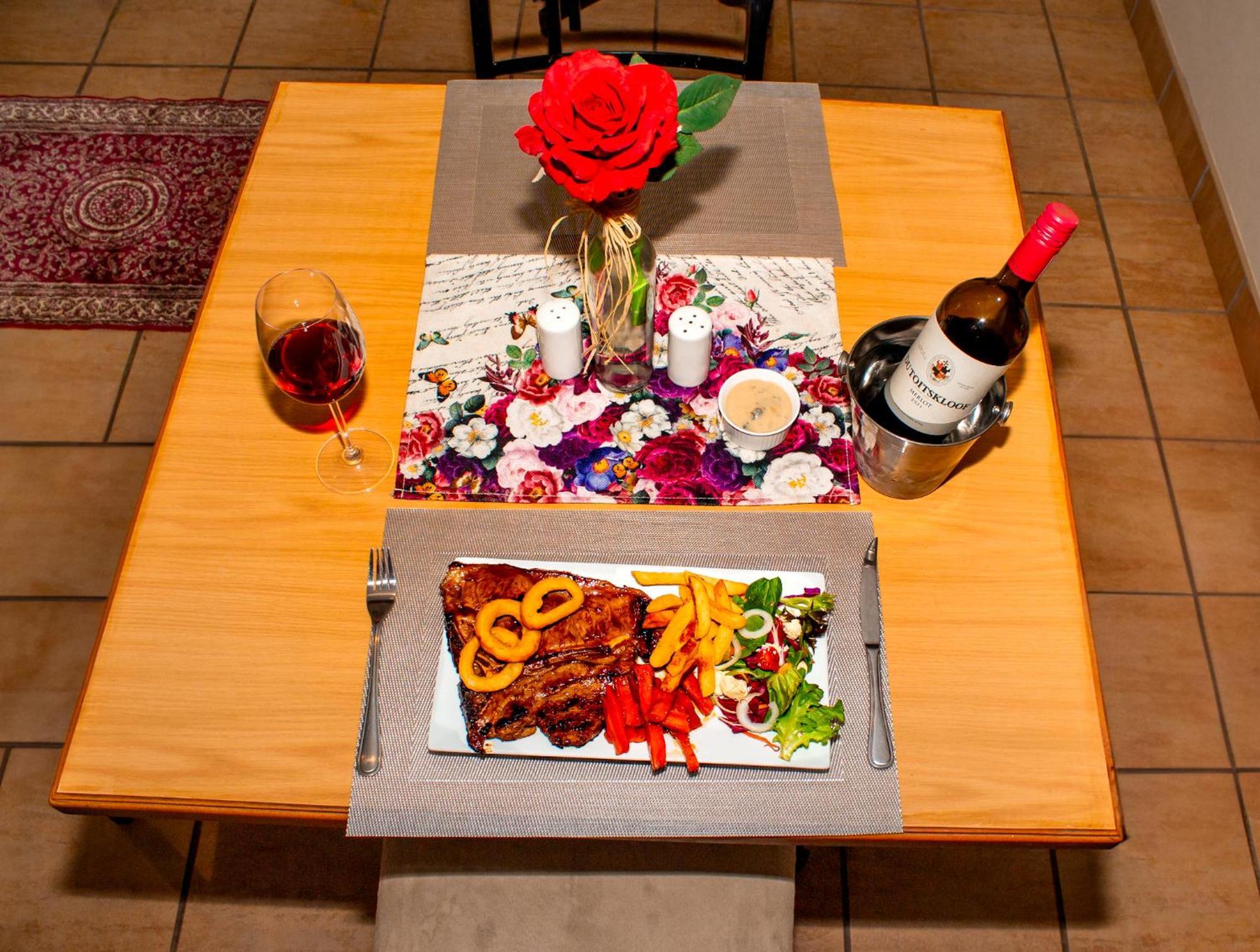 A Cherry Lane Self Catering And B&B Bloemfontein Buitenkant foto